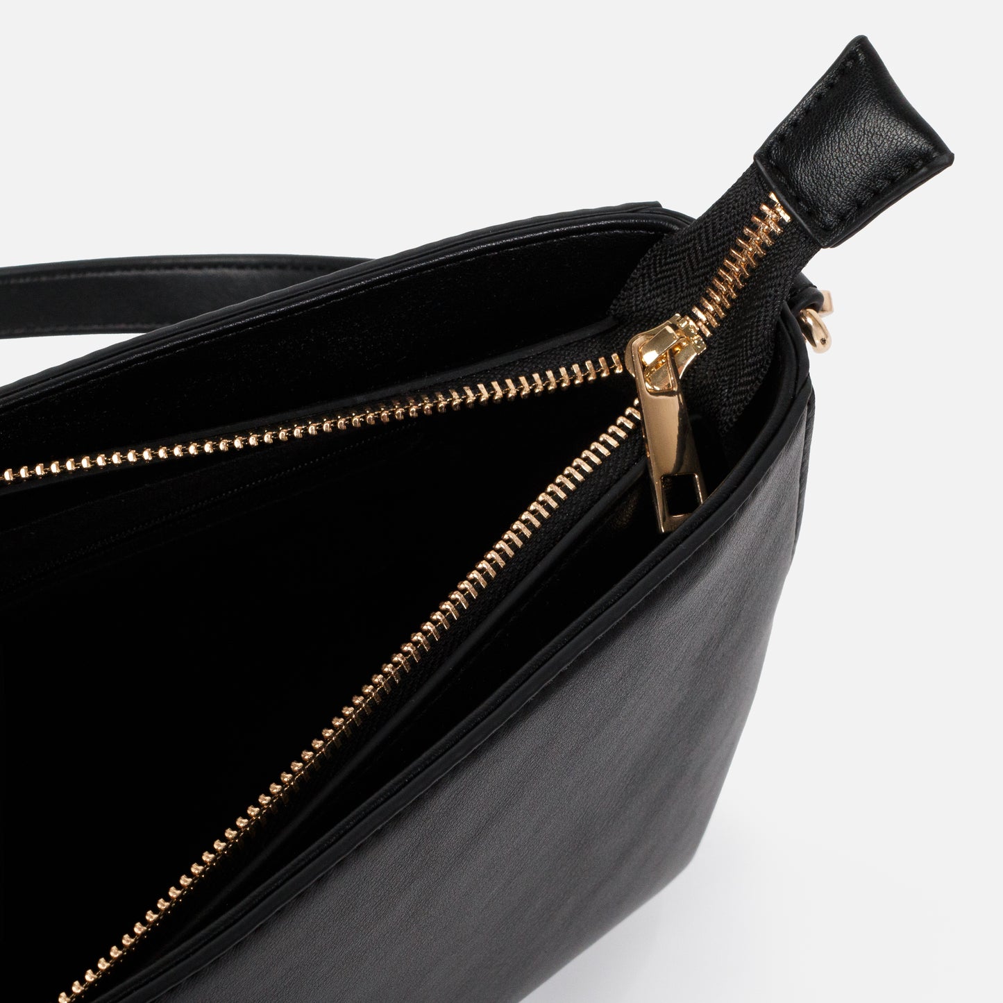 Black smooth PU handbag - BG253B032BK