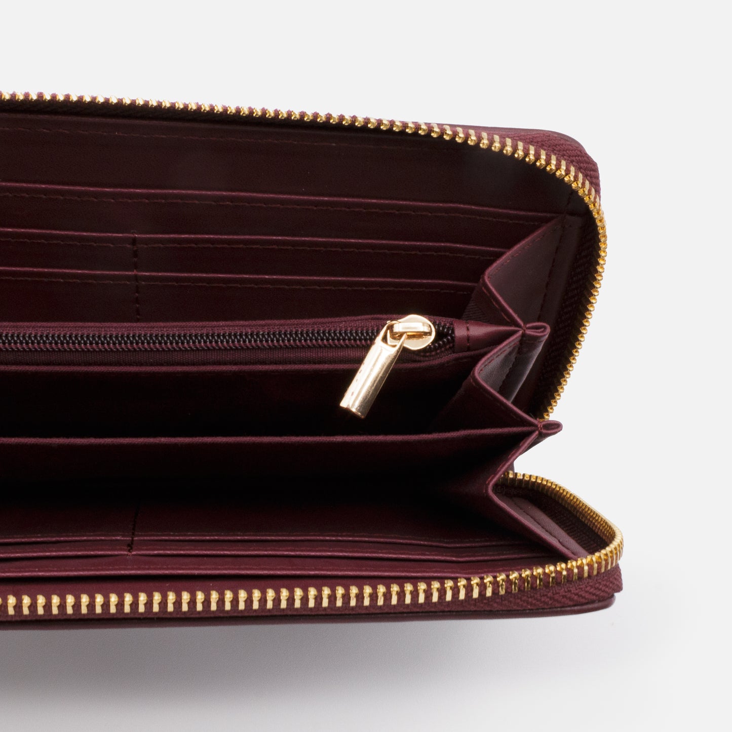 BG253W050BU - Burgundy smooth PU wallet with tassel