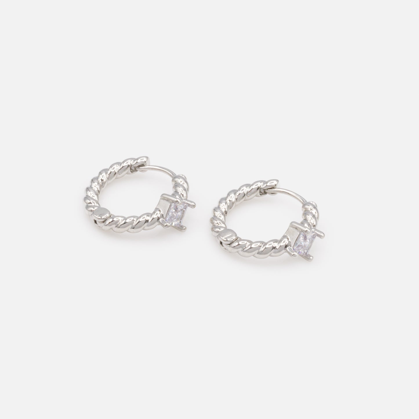 FS253E009SL - Twisted silvered huggies with translucent stone