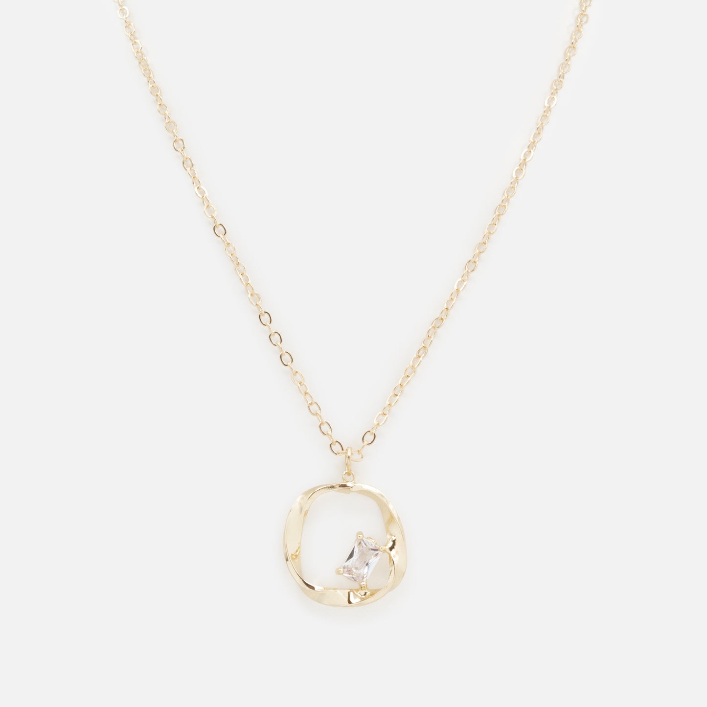 FS253N010GL - Twisted circle charm with translucent stone golden necklace