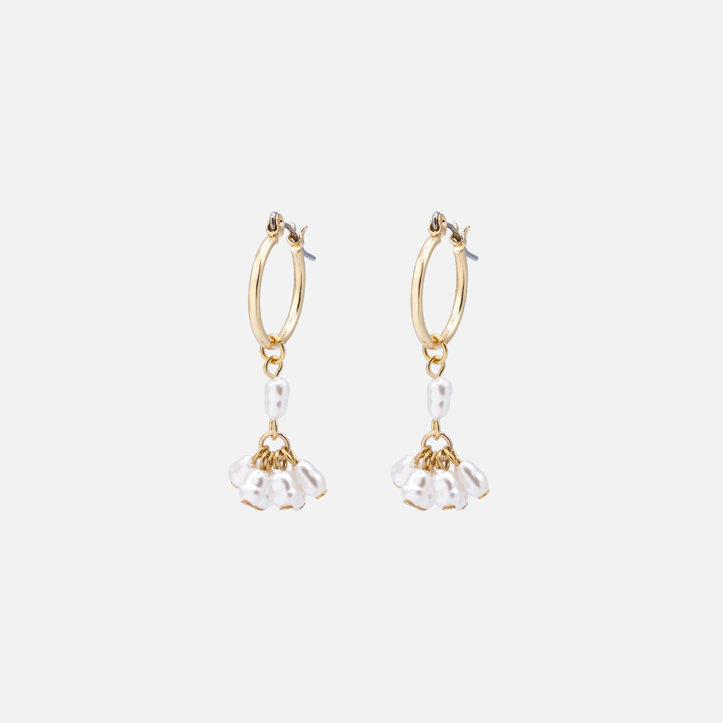 PL253E004GL - Golden hoop earrings with long pearl charm