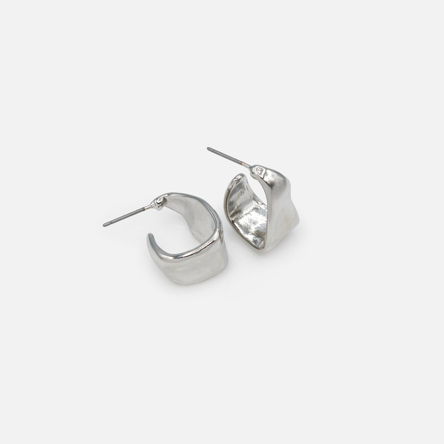 PR253E006SL - Unperfect silvered hoop earrings