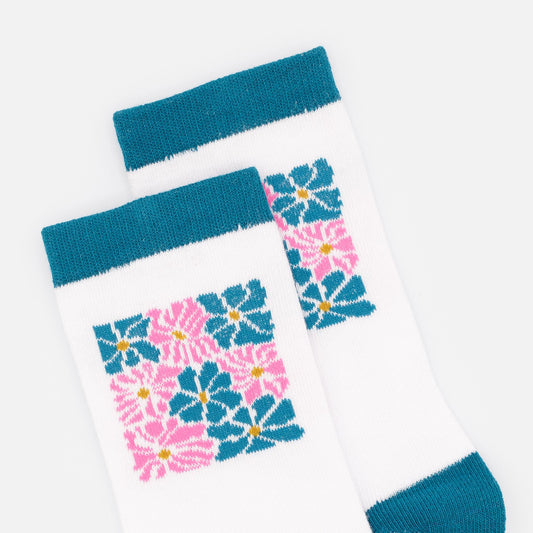 White socks with pink & teal flower pattern - SO253-027MM