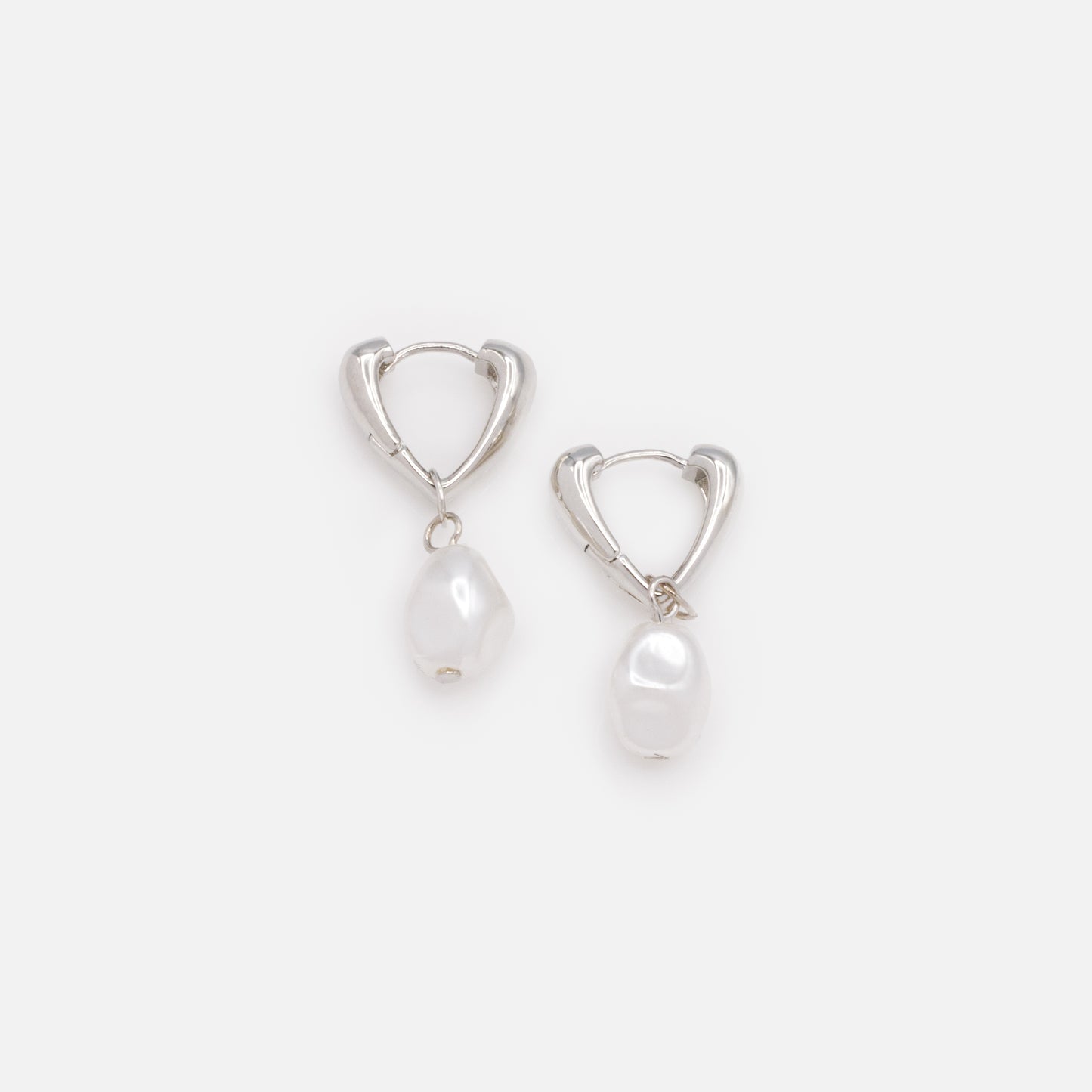 Boucles d'oreilles huggies argentées triangulaires breloque perle - PL253E008SL