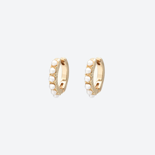Golden textured huggies & encrusted pearls - PL253E012GL