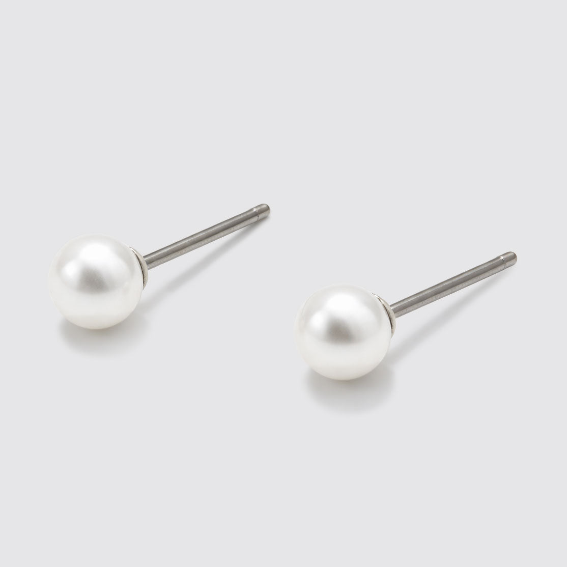 Set of 3 Gold-Tone Stud Earrings with Pearls and Flowers