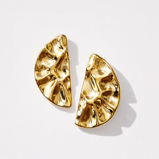 Hammered golden semi-circle earrings in stainless steel - SF253E009GL