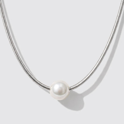 Silvered Snake Mesh Necklace in Stainless Steel with Pearl