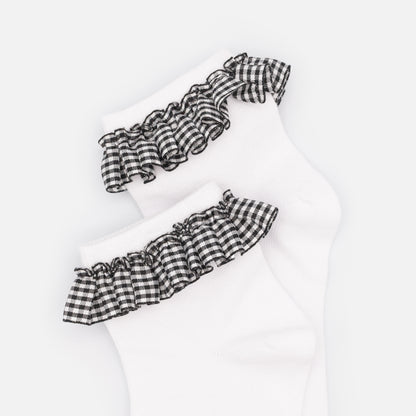 SO253-036BU - White ankle socks with Vichy pattern lace
