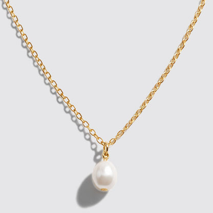 Golden necklace in stainless steel with pearl pendant