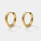 Boucles d'oreilles huggies dorées à demi texturées en acier inoxydable - SS251E018GL