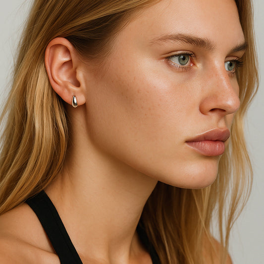 Small drop-shaped silvered earrings in stainless steel - SS253E008SL