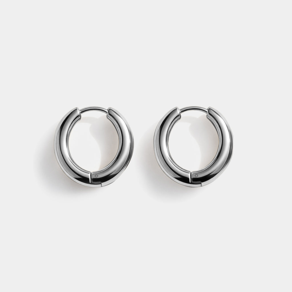 Boucles d'oreilles huggies argentées en acier inoxydable - SS253E010SL